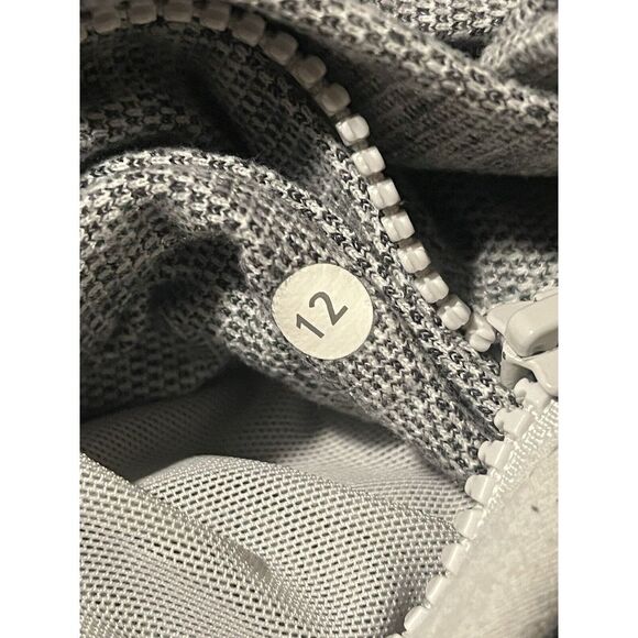Lululemon Athletica Define Jacket Full Zip Back Mesh Venting Gray Womens Size 12 - Picture 5 of 16